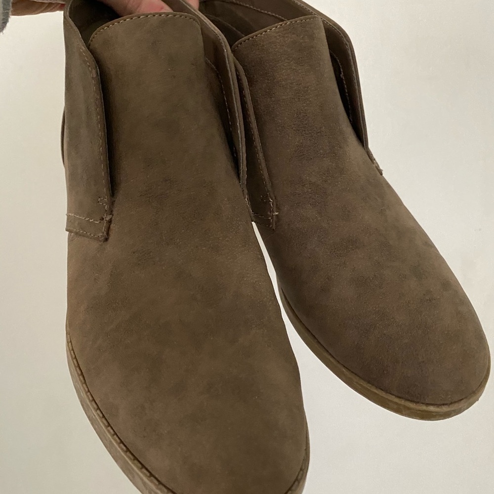 Indigo road Chelsea boot